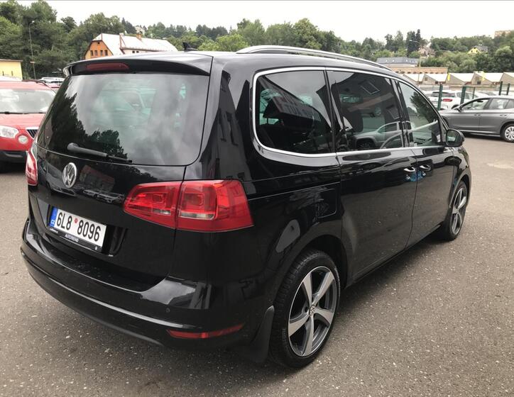 Volkswagen Sharan 5