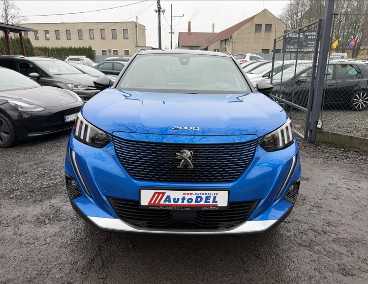 Peugeot 2008 9