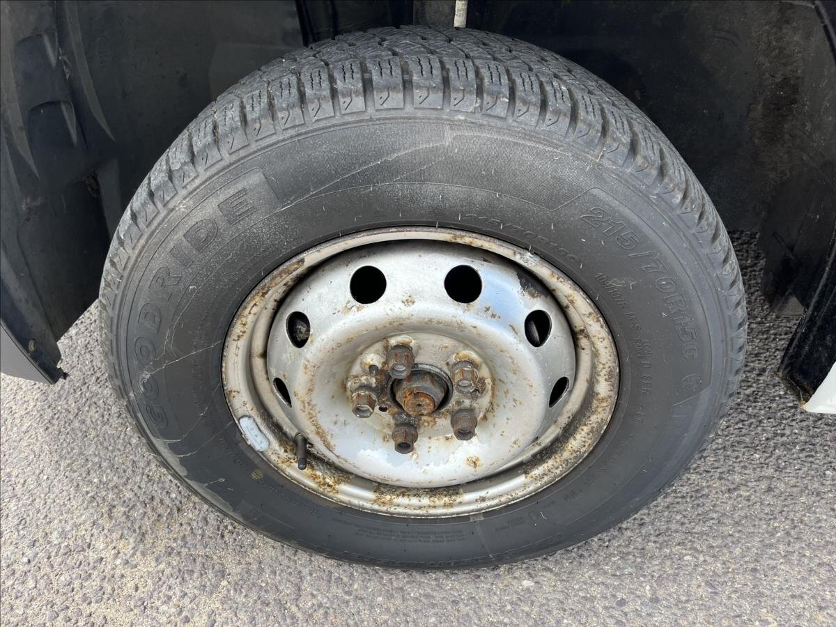 Peugeot Boxer Skříň 2,2 l 81 kw