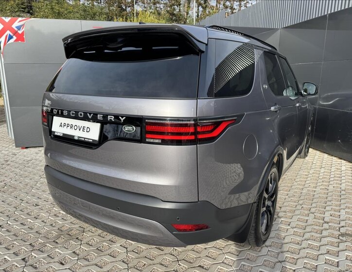 Land Rover Discovery 7