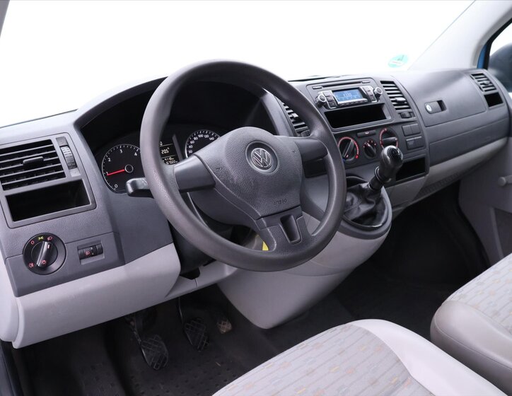 Volkswagen Transporter 26
