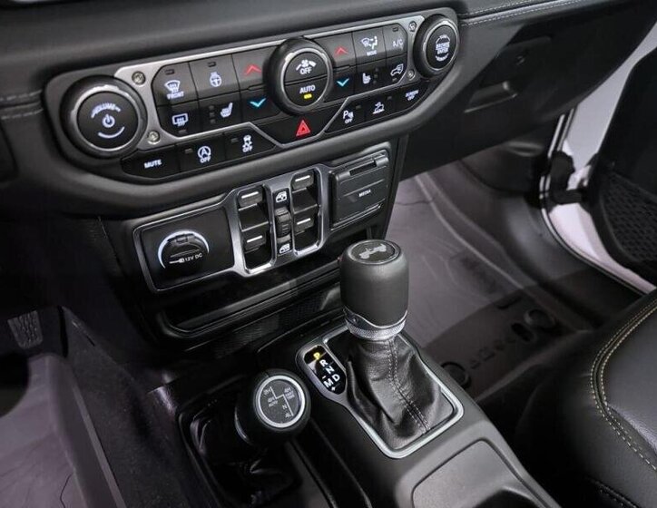 Jeep Wrangler Ostatní 2,0 l 200 kw