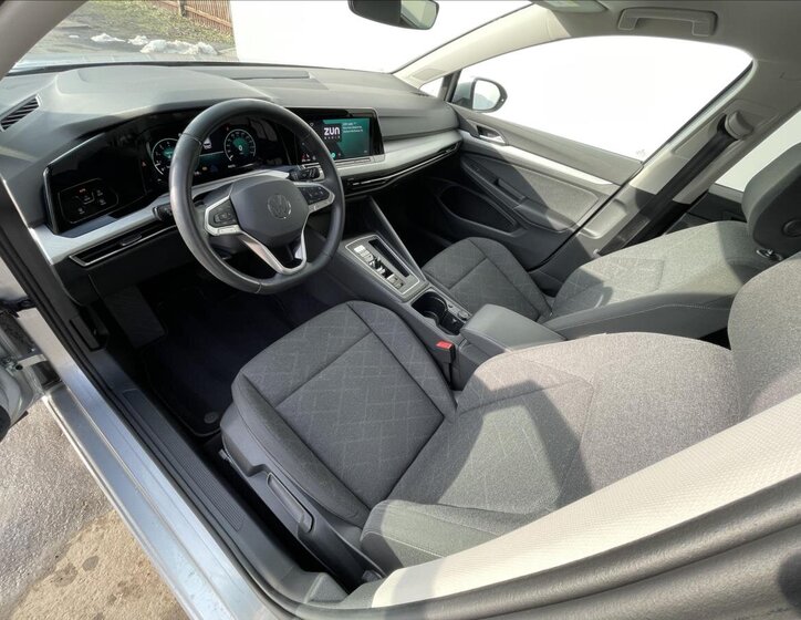 Volkswagen Golf Kombi 1,5 l 110 kw