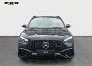 Mercedes-Benz GLA 8