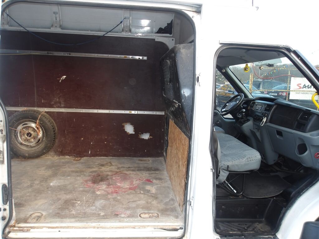 Ford Transit Skříň 2,2 l 85 kw