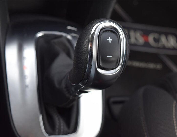 Opel Mokka SUV / Terénní 1,4 l 103 kw