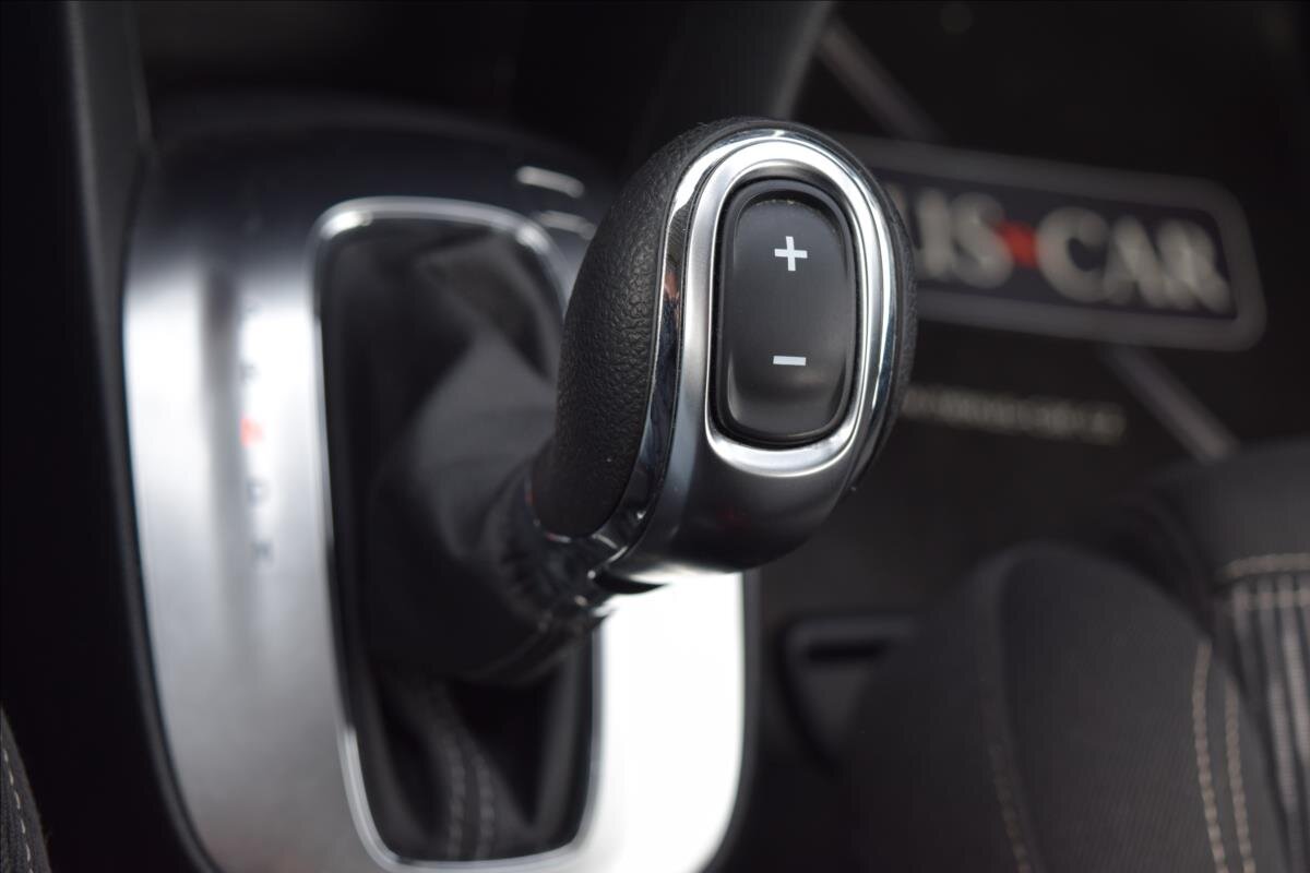 Opel Mokka SUV / Terénní 1,4 l 103 kw