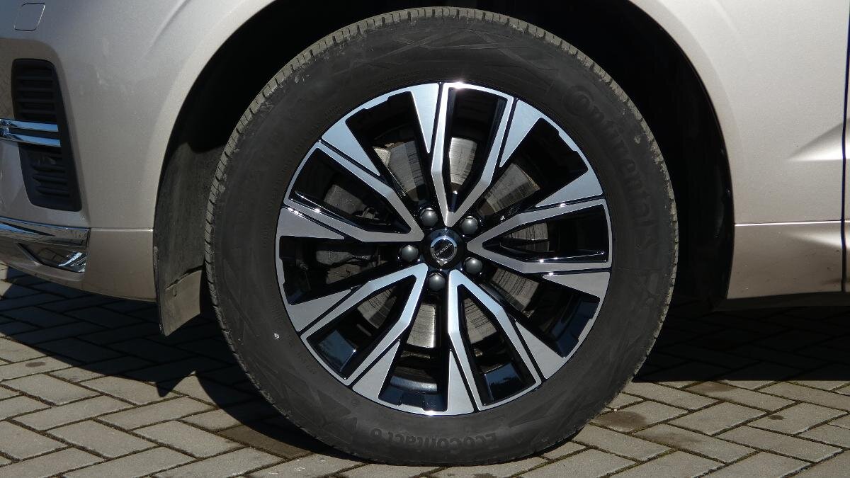 Volvo XC60 SUV / Terénní 2,0 l 145 kw