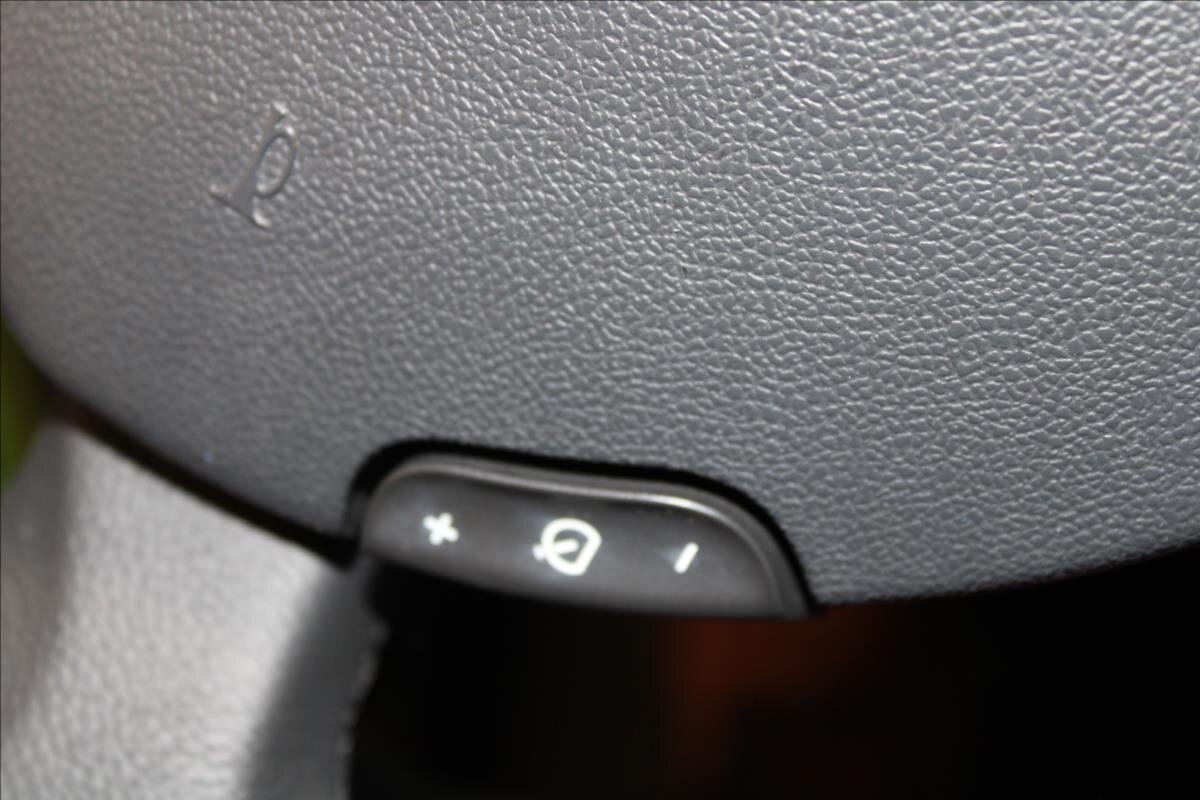 Renault Clio Hatchback 1,1 l 55 kw