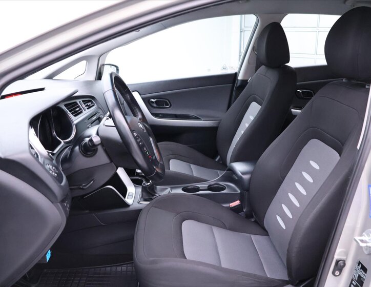 KIA Ceed Hatchback 1,6 l 99 kw