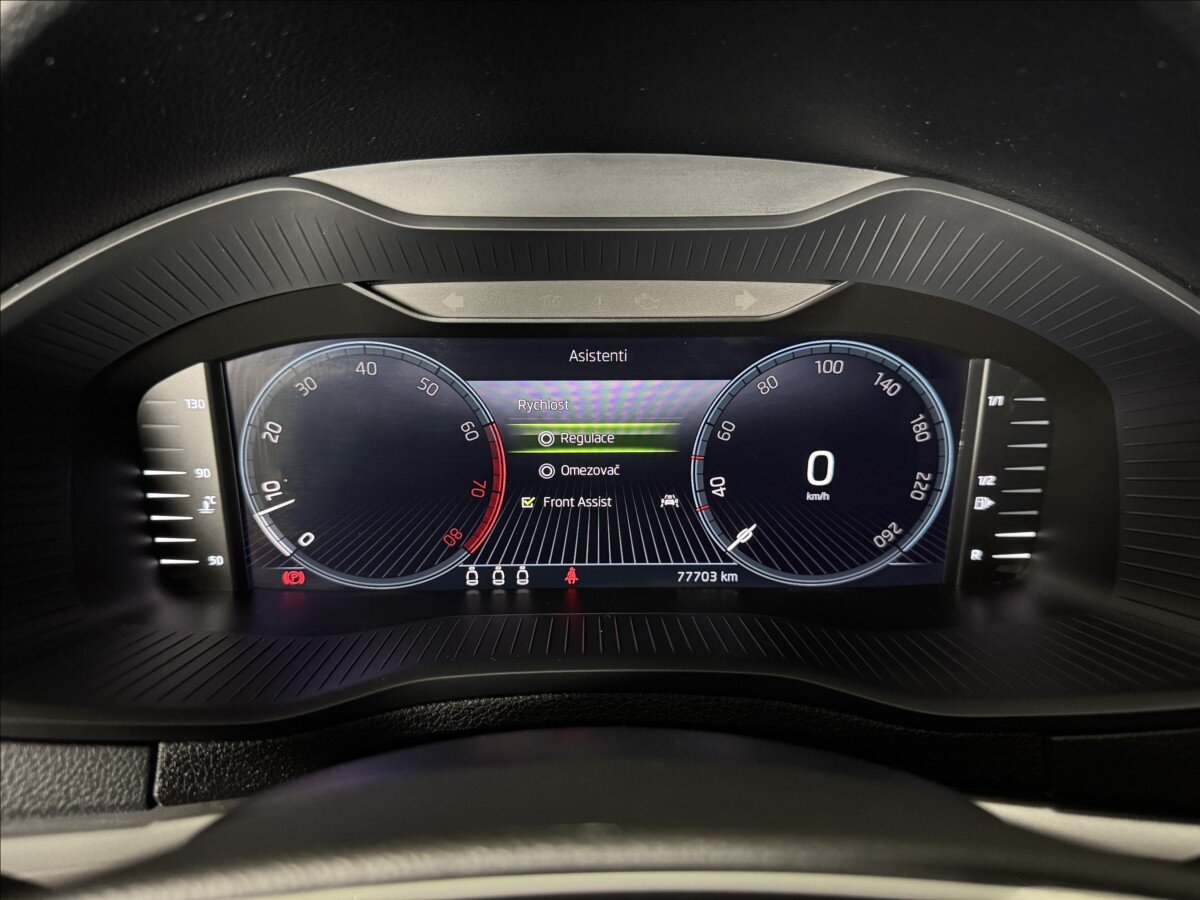 Škoda Karoq SUV 1,5 l 110 kw