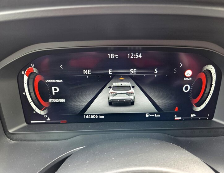 Nissan Qashqai SUV / Terénní 1,3 l 116 kw