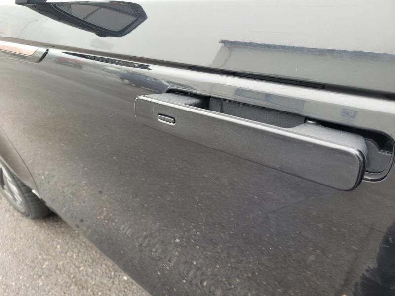 Land Rover Range Rover Velar SUV 3,0 l 221 kw