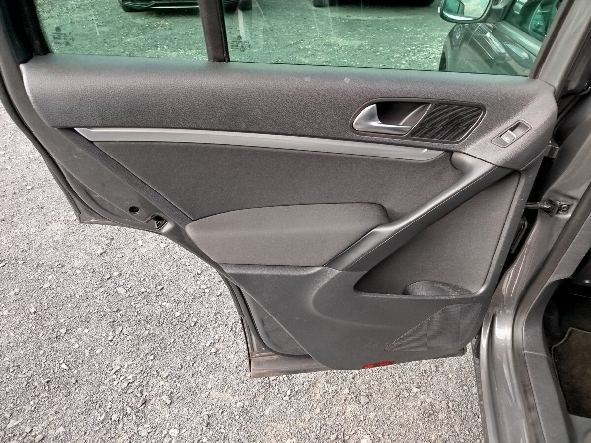 Volkswagen Tiguan SUV / Terénní 1,4 l 118 kw