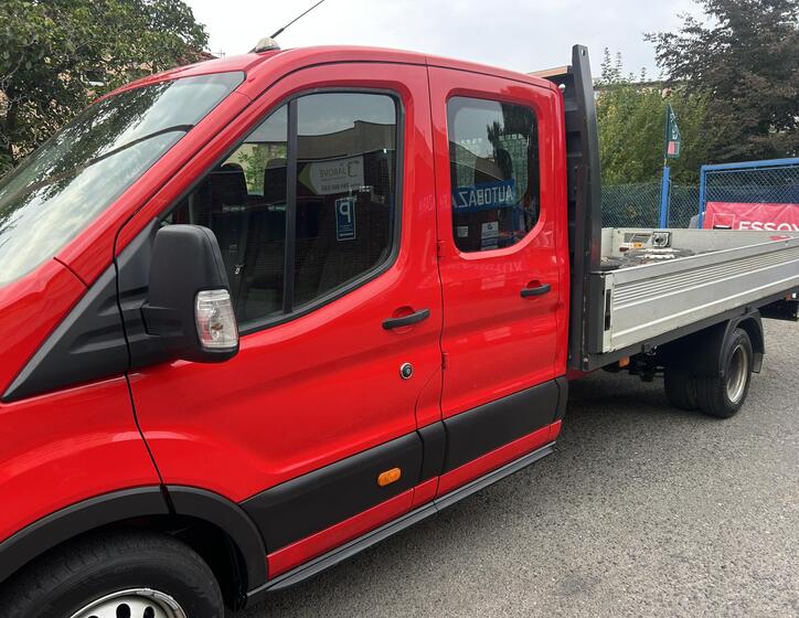 Ford Transit 7