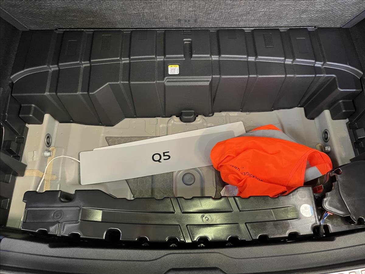 Audi Q5 SUV 2,0 l 150 kw