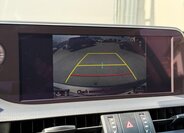 Lexus ES 300h Sedan / Limuzína 2,5 l 131 kw