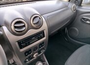 Dacia Sandero 16