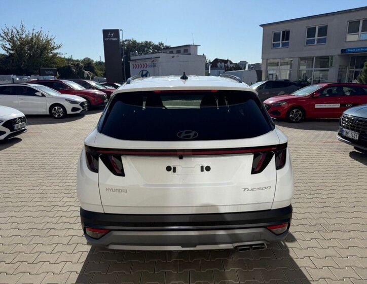 Hyundai Tucson SUV 1,6 l 110 kw