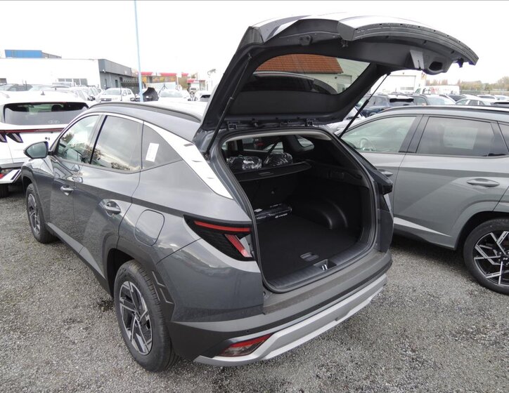 Hyundai Tucson SUV 1,6 l 118 kw