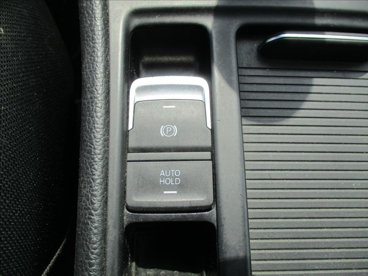 Volkswagen Golf Hatchback 1,4 l 81 kw