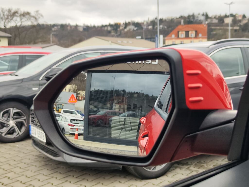 Hyundai Kona SUV 1,6 l 104 kw