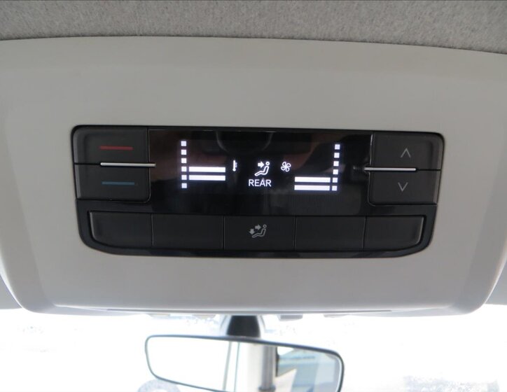 Volkswagen Transporter Kombi 2,0 l 110 kw