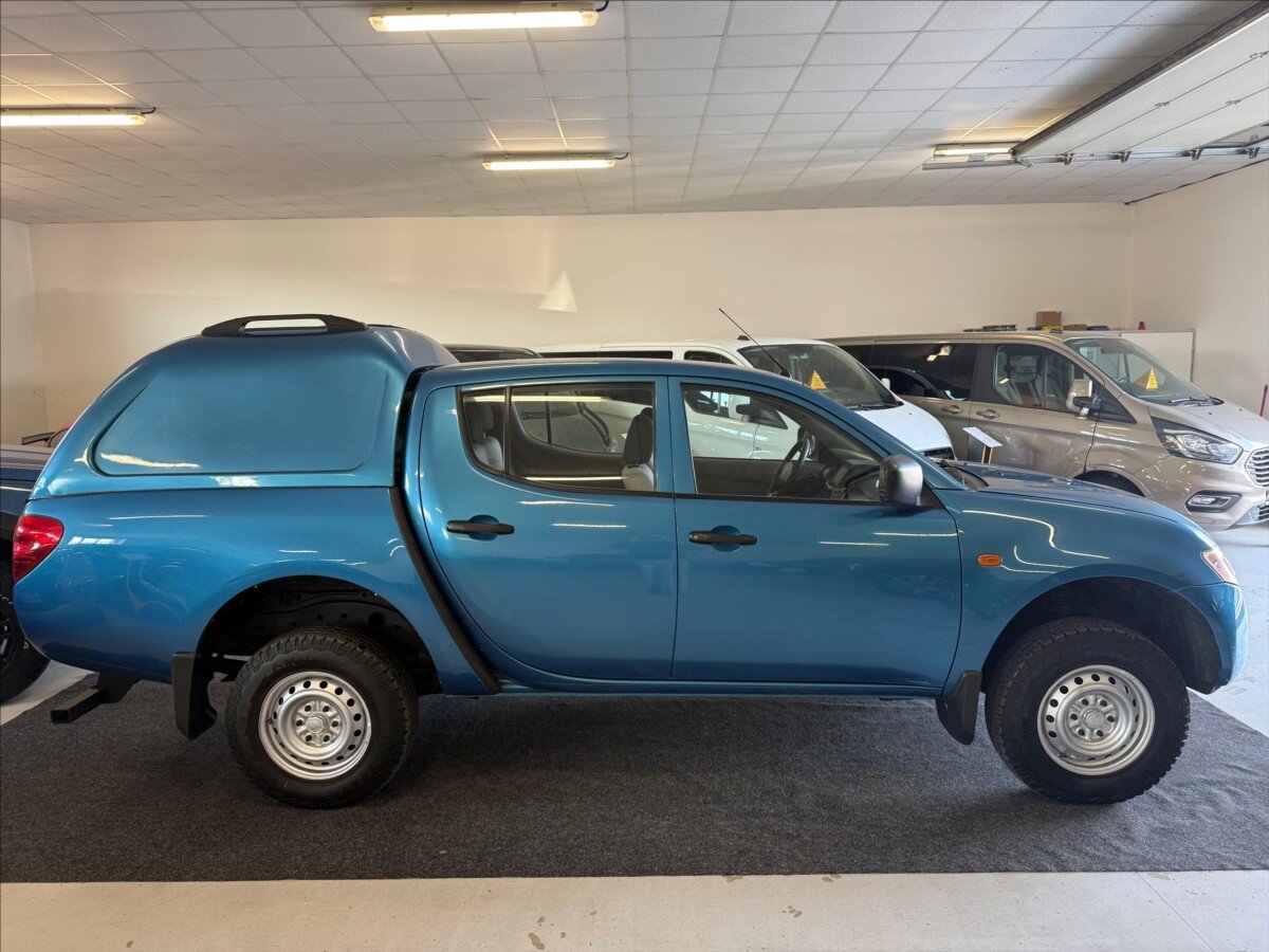 Mitsubishi L200 Pick-up 2,5 l 100 kw