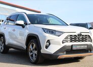 Toyota RAV4 SUV 2,0 l 129 kw