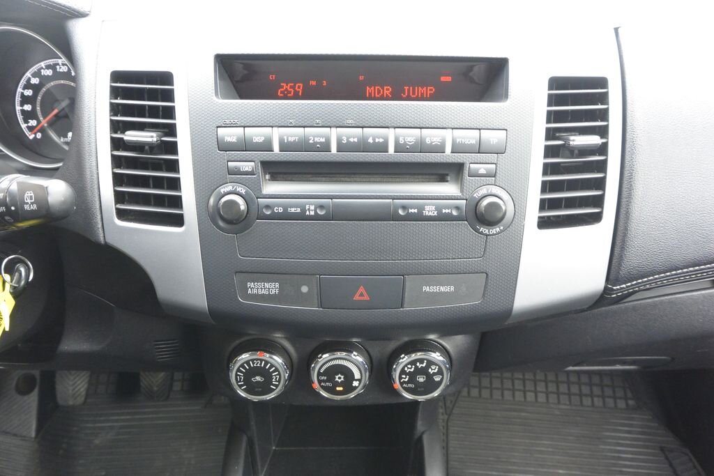 Mitsubishi Outlander SUV 2,3 l 130 kw