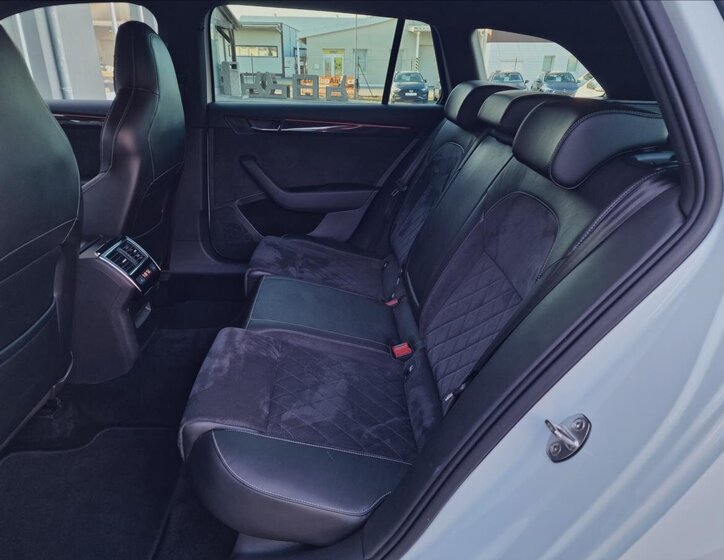 Škoda Superb Kombi 2,0 l 140 kw