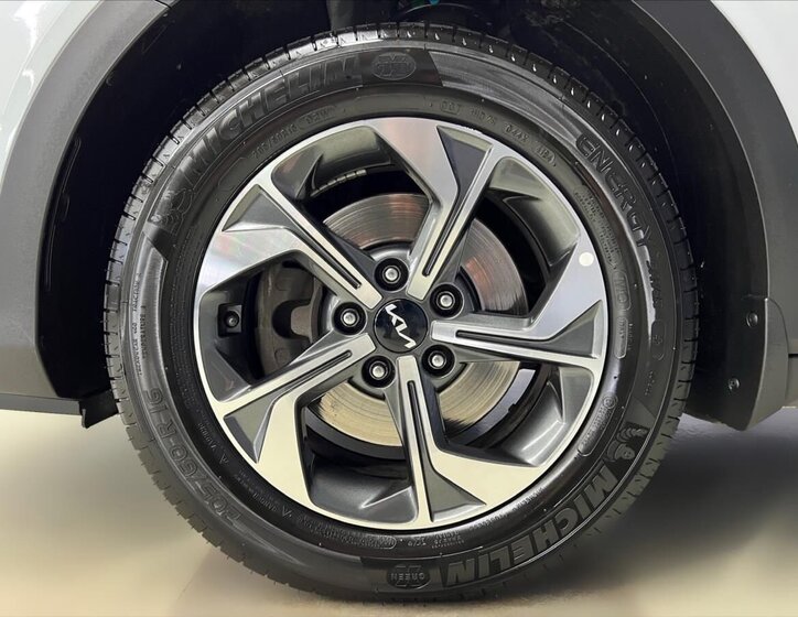 KIA Ceed Hatchback 1,6 l 100 kw