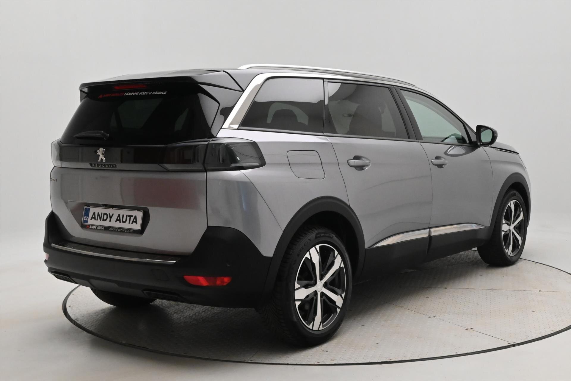 Peugeot 5008 SUV / Terénní 1,5 l 96 kw
