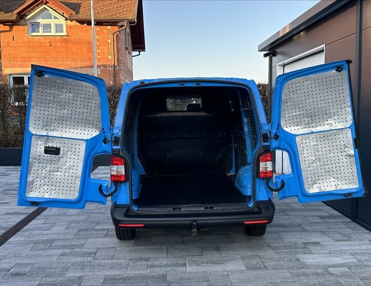 Volkswagen Transporter Ostatní 2,0 l 103 kw