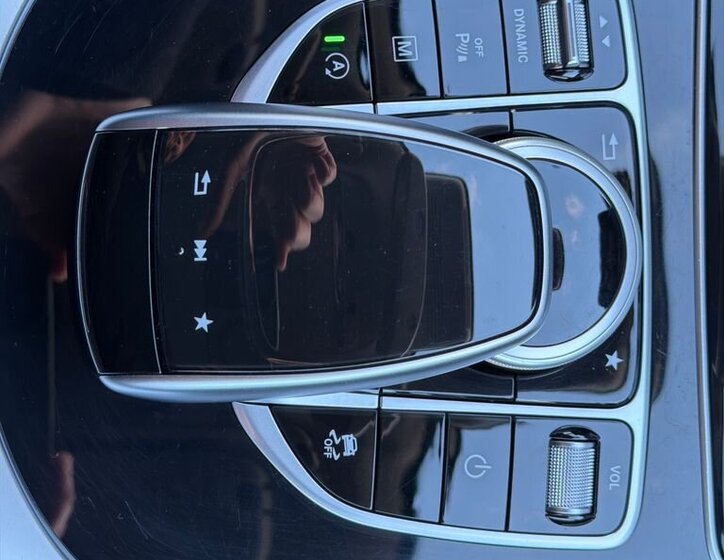 Mercedes-Benz GLC 27