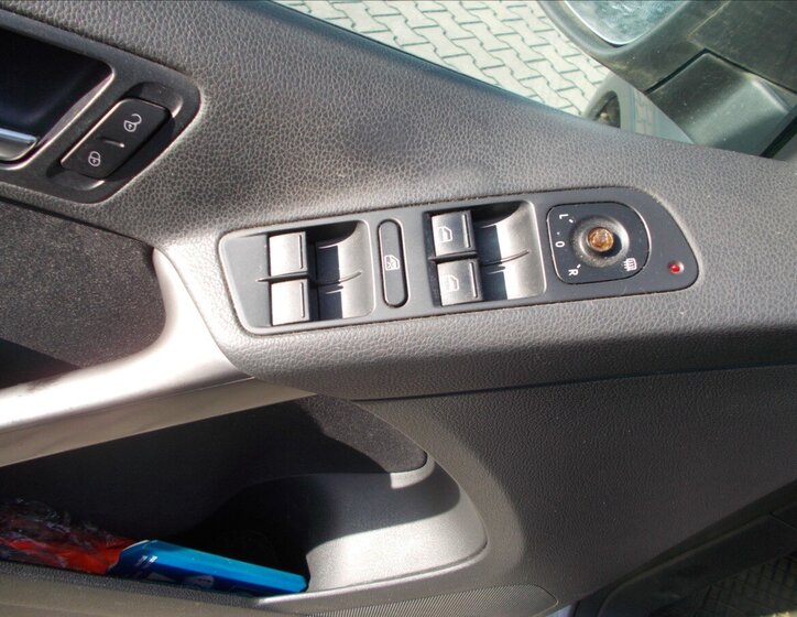 Volkswagen Tiguan SUV / Terénní 2,0 l 103 kw