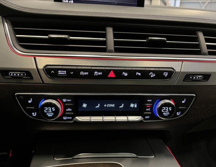 Audi SQ7 SUV 4,0 l 320 kw