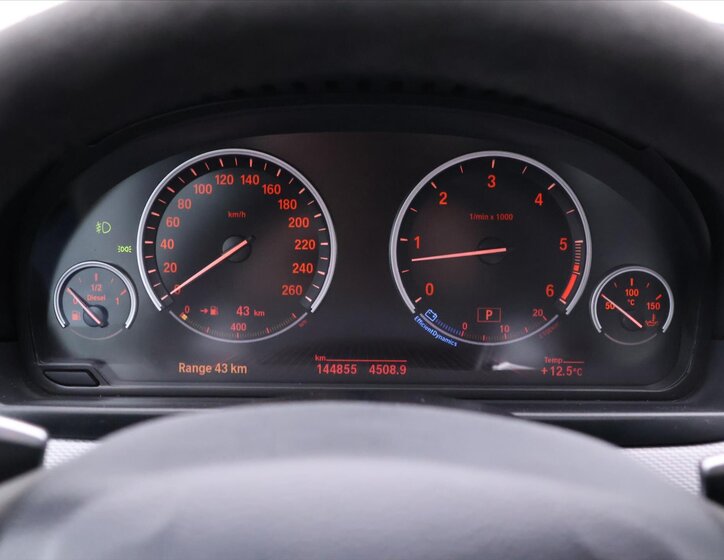 BMW Řada 5 Sedan / Limuzína 3,0 l 190 kw