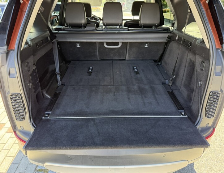 Land Rover Discovery 24