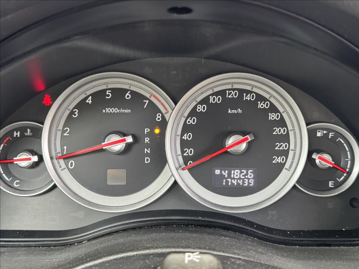 Subaru Legacy Kombi 3,0 l 180 kw