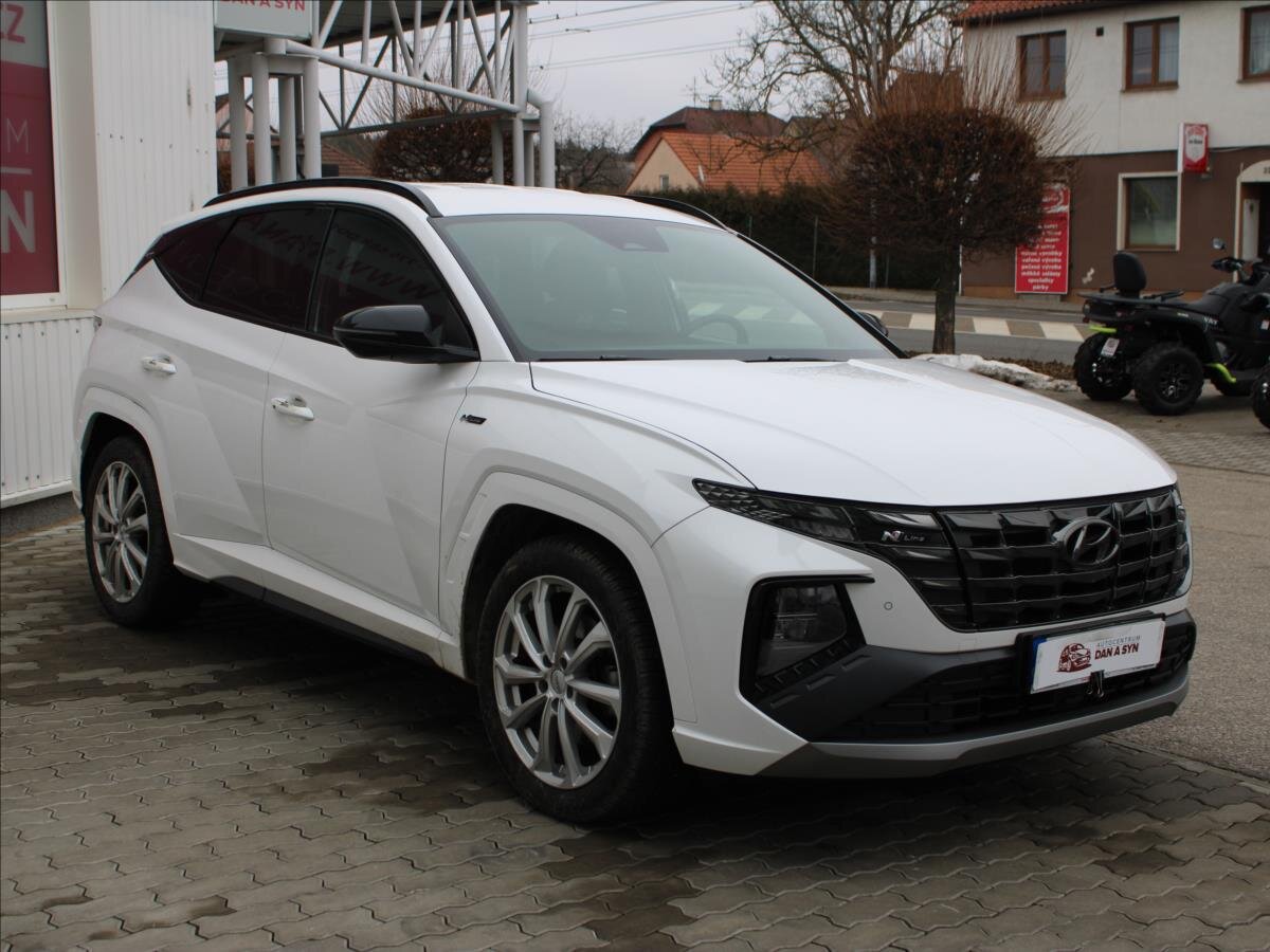 Hyundai Tucson SUV 1,6 l 110 kw