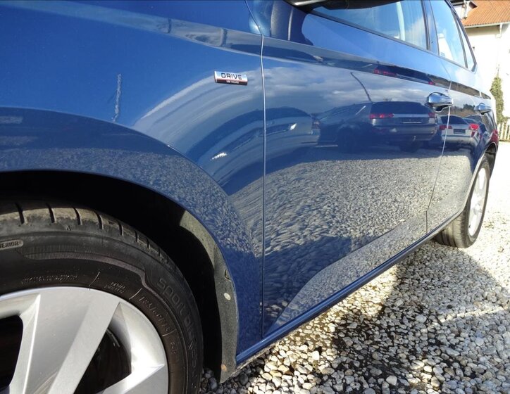 Škoda Fabia Hatchback 999,0 70 kw