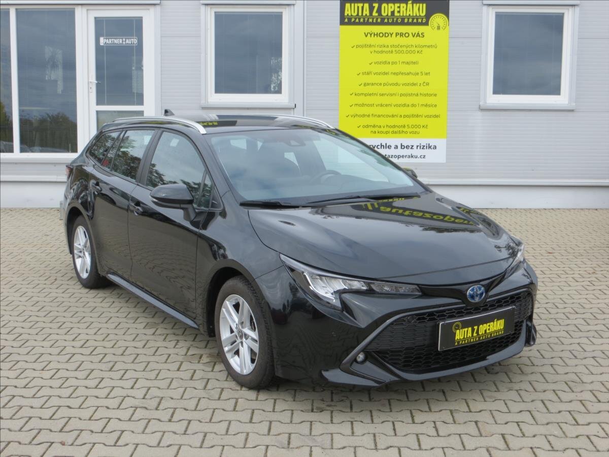 Toyota Corolla Kombi 2,0 l 112 kw