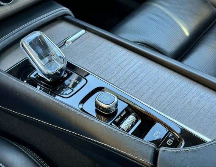 Volvo XC90 SUV 2,0 l 173 kw