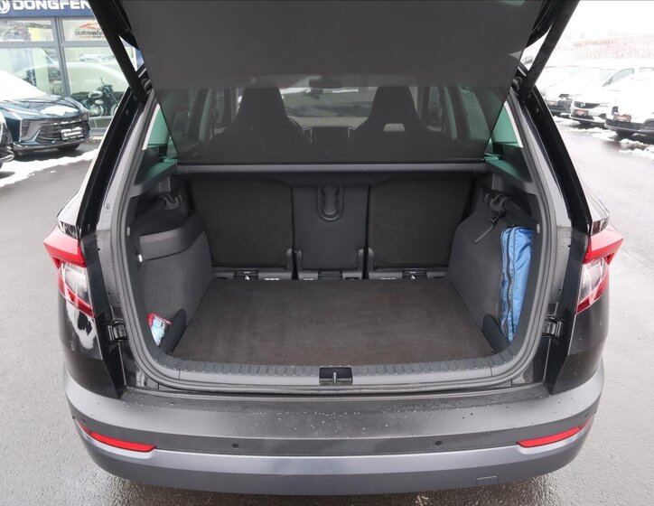 Škoda Karoq SUV / Terénní 1,6 l 85 kw