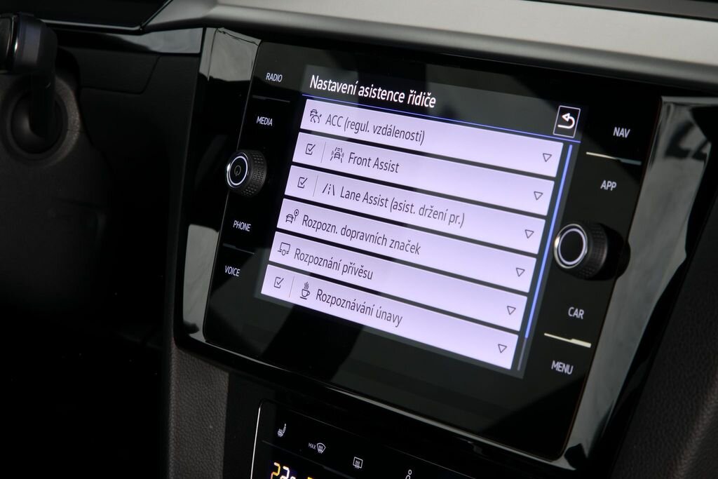 Volkswagen Arteon Liftback 2,0 l 206 kw