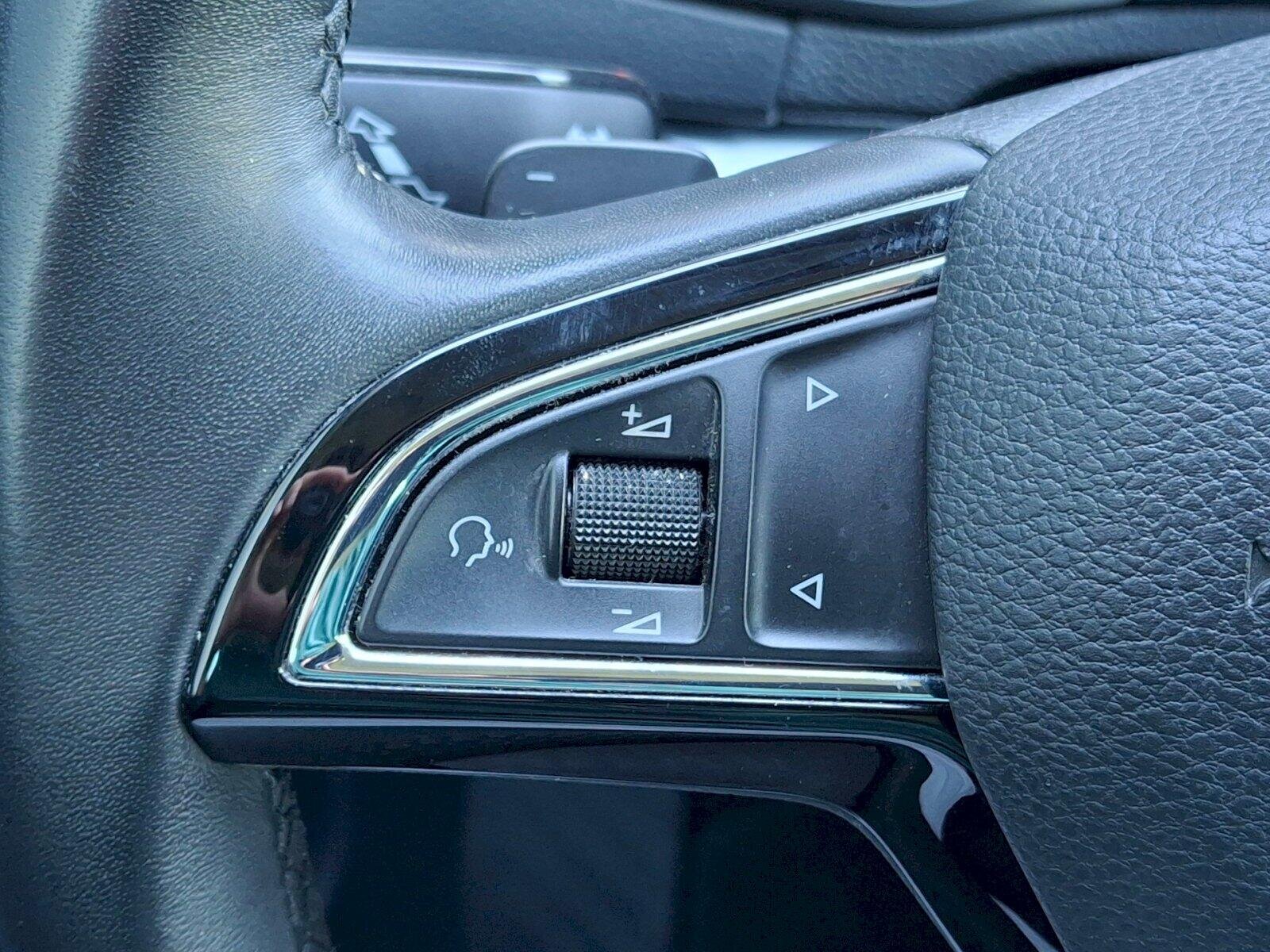 Škoda Karoq SUV / Terénní 1,5 l 110 kw