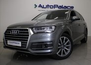Audi Q7 1
