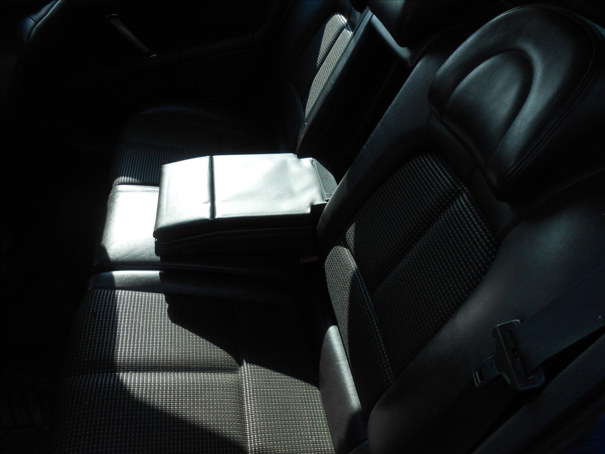 Peugeot 407 Kombi 2,2 l 116 kw