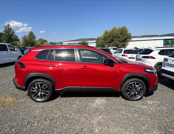 Toyota Corolla Cross SUV 2,0 l 131 kw